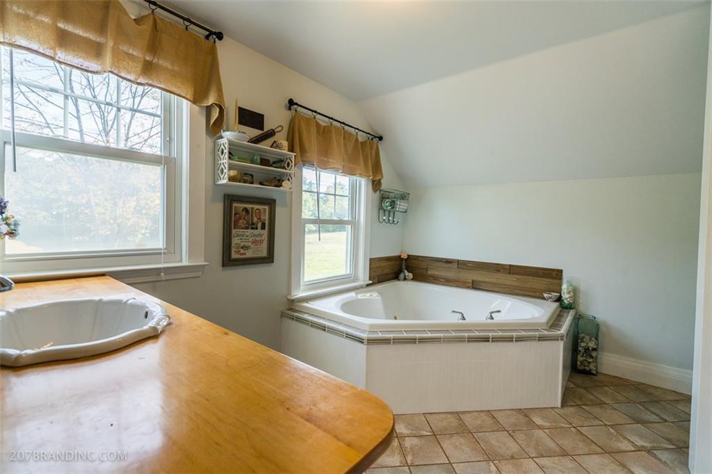 10 Johnson Road Scarborough, ME 04074 - Photo 25 of 35 Photo
