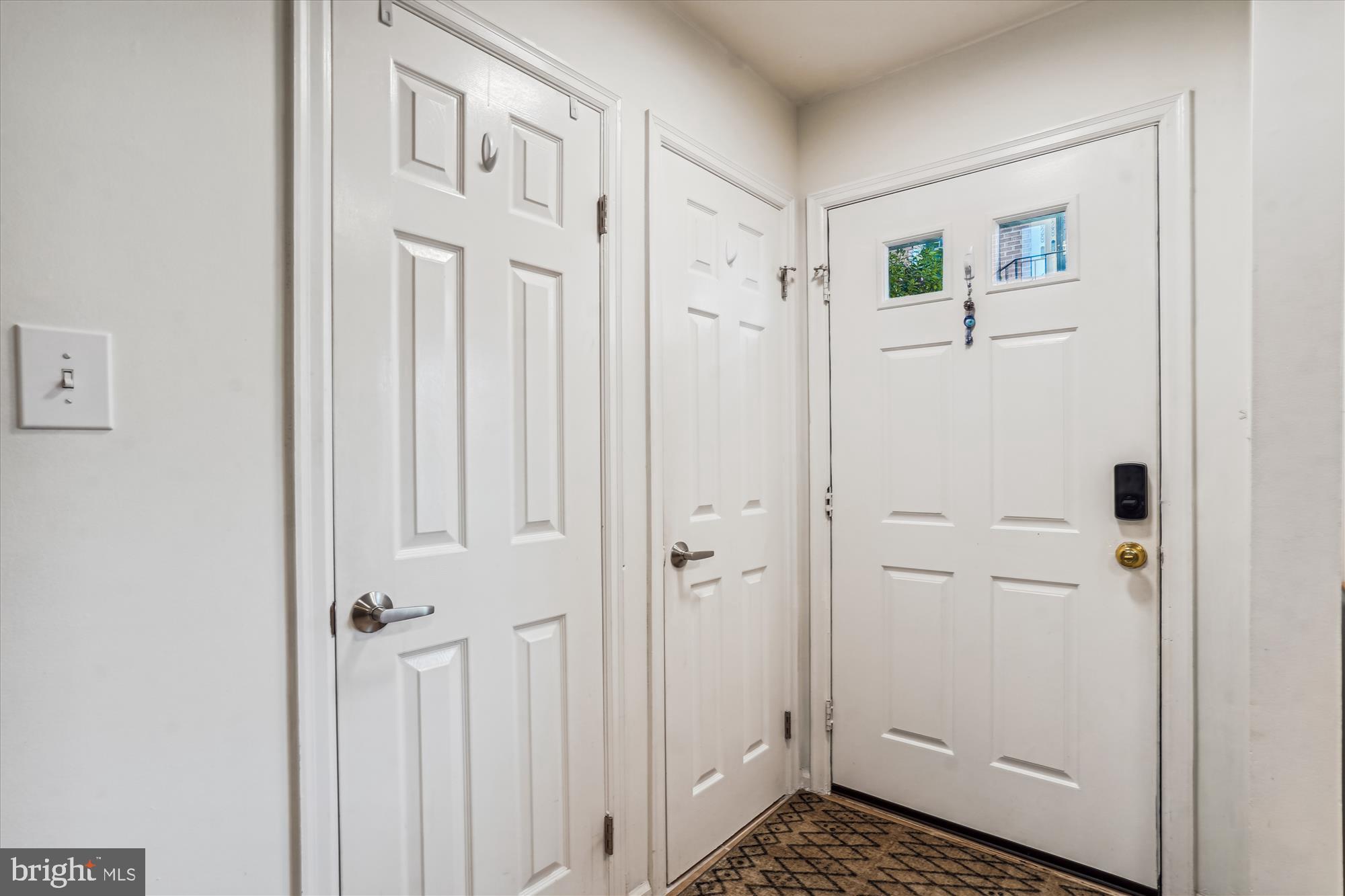 5039 9th Street South Arlington, VA 22204 - Photo 3 of 38 a view of a hallway with closet area