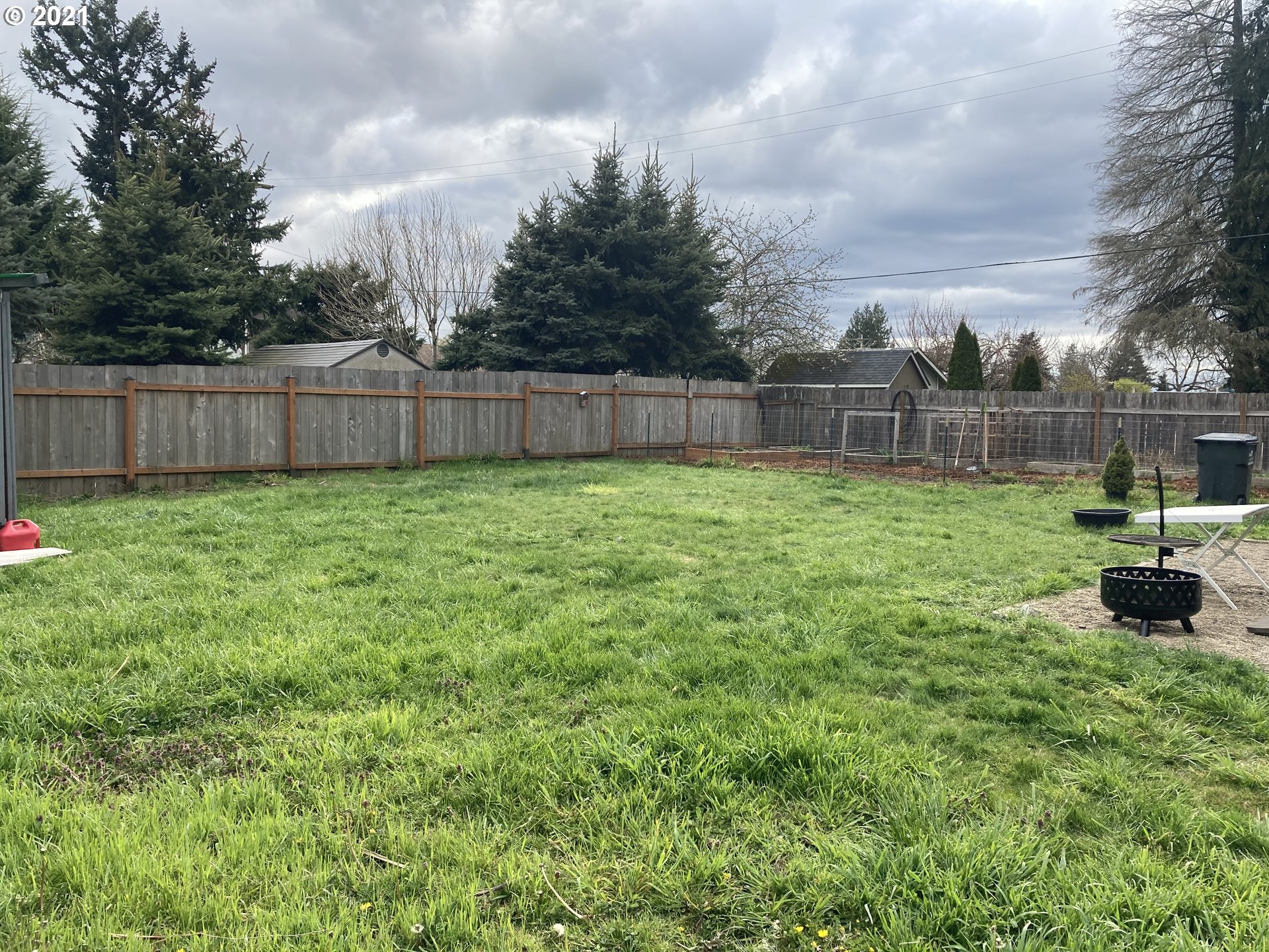 5135 F Street Springfield, OR 97478 - Photo 13 of 13