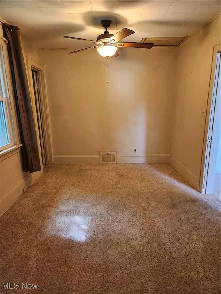 1227 Murray Avenue Akron, OH 44310 - Photo 12 of 19