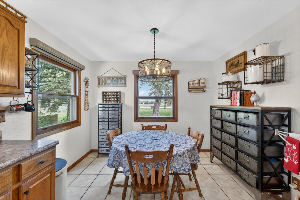 4165 County Rd K Raymond, WI 53126 - Photo 17 of 47 Kitchen Table Area
