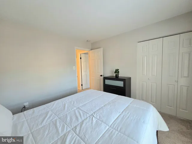 $3,700 | 5407 Leeway Court, Fairfax, VA 22032