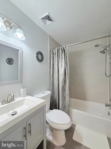 $3,700 | 5407 Leeway Court, Fairfax, VA 22032