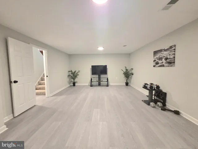 $3,700 | 5407 Leeway Court, Fairfax, VA 22032