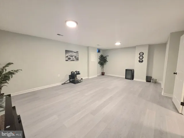 $3,700 | 5407 Leeway Court, Fairfax, VA 22032