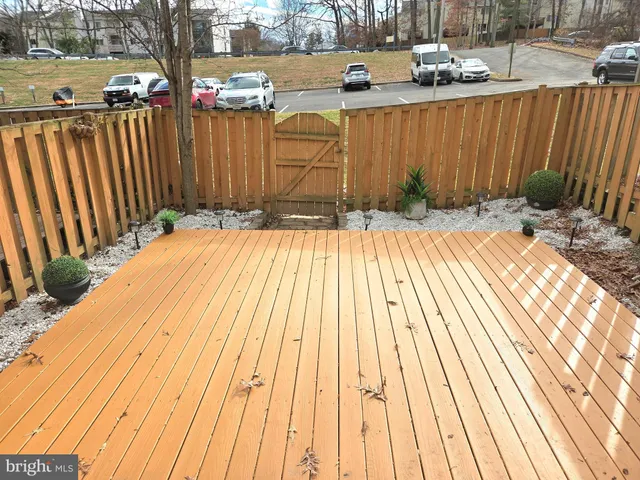 $3,700 | 5407 Leeway Court, Fairfax, VA 22032