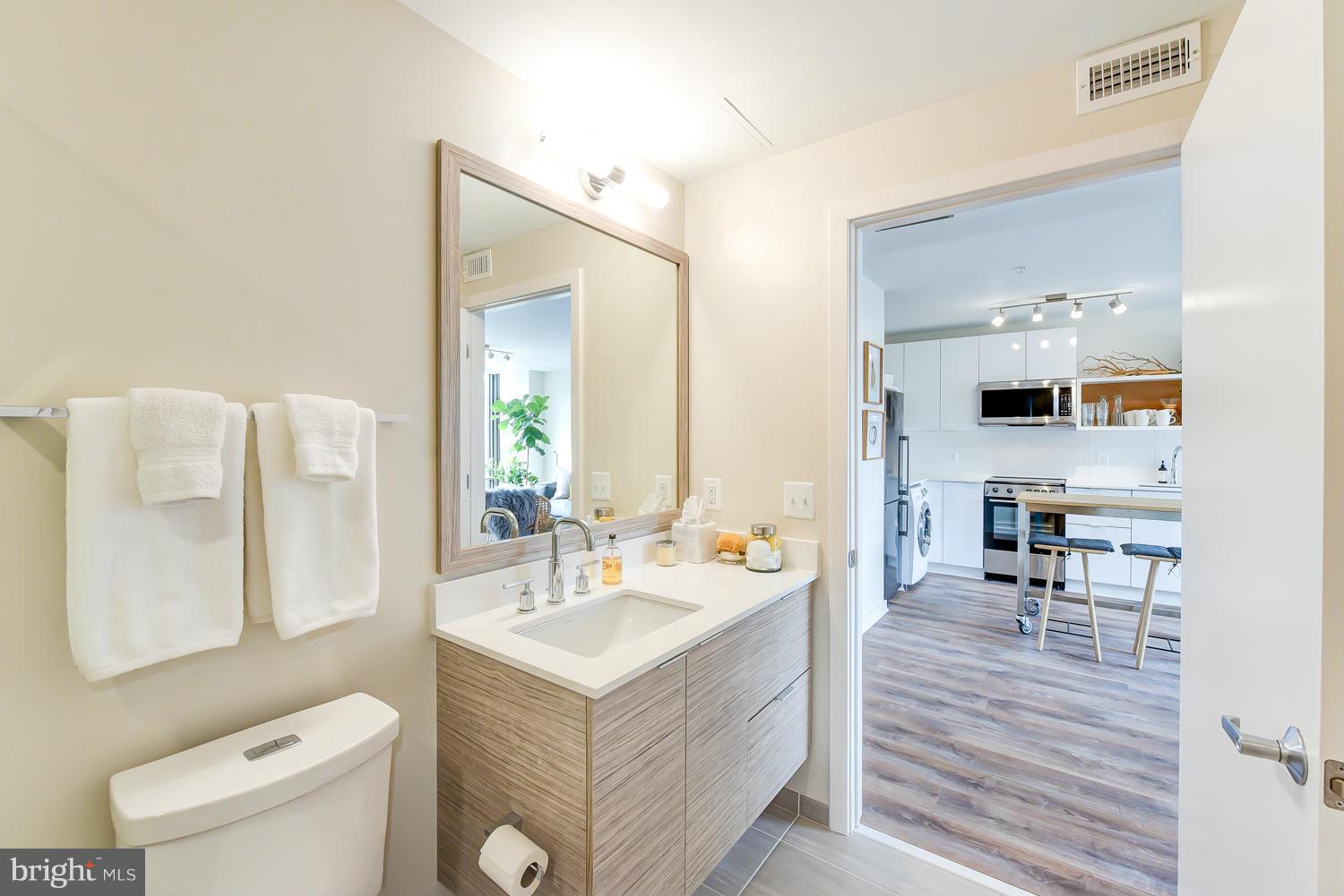 1400 14th Street Northwest, Unit 606 Washington, DC 20005 - Photo 9 of 11 Bath