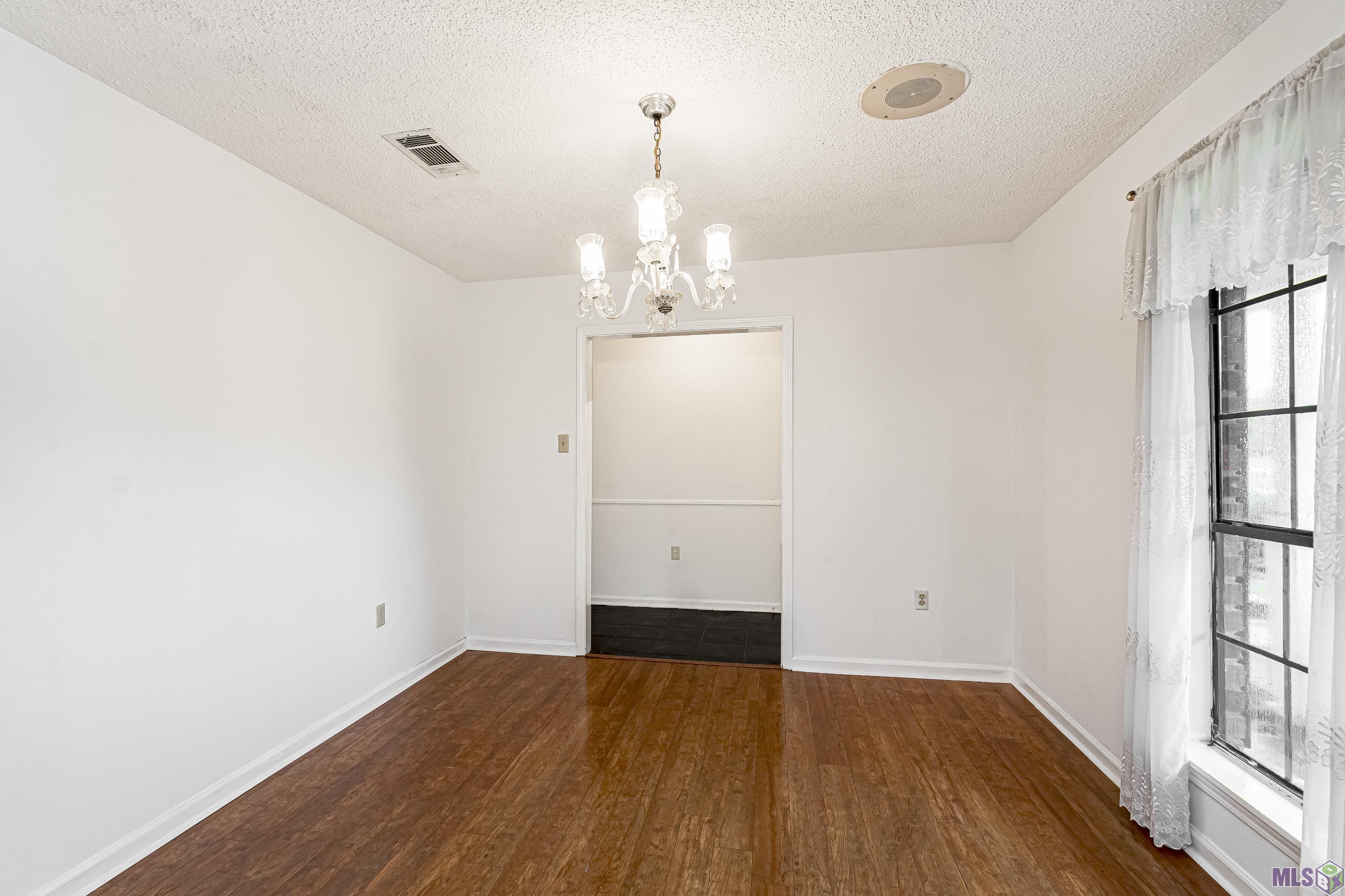 12522 Country Ridge Avenue Baton Rouge, LA 70816 - Photo 6 of 16