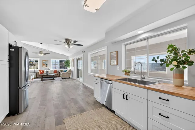 $600,000 | 14410 East Blue Ridge Road, Dewey-Humboldt, AZ 86327