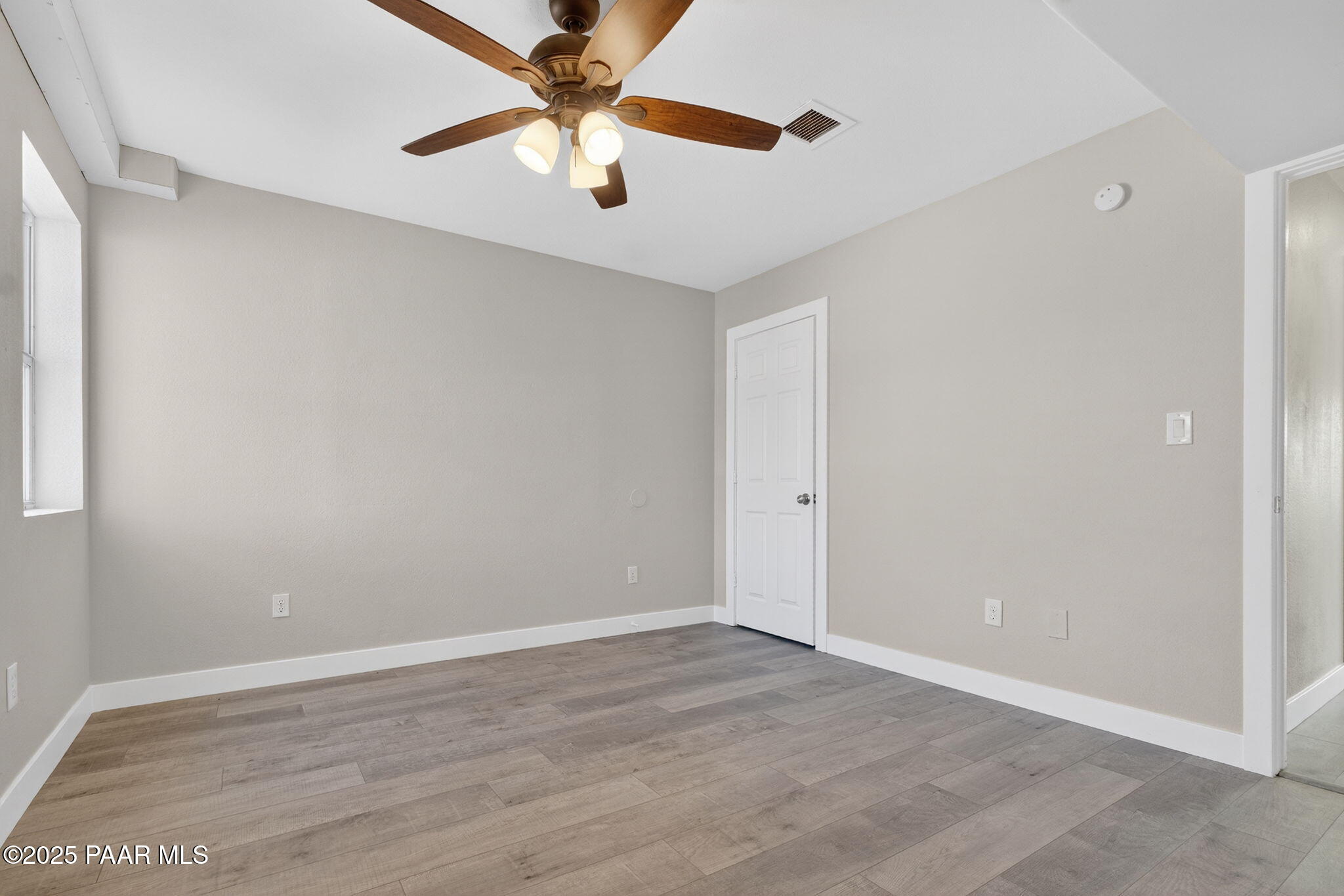 14410 East Blue Ridge Road Dewey-Humboldt, AZ 86327 - Photo 25 of 60 Interior