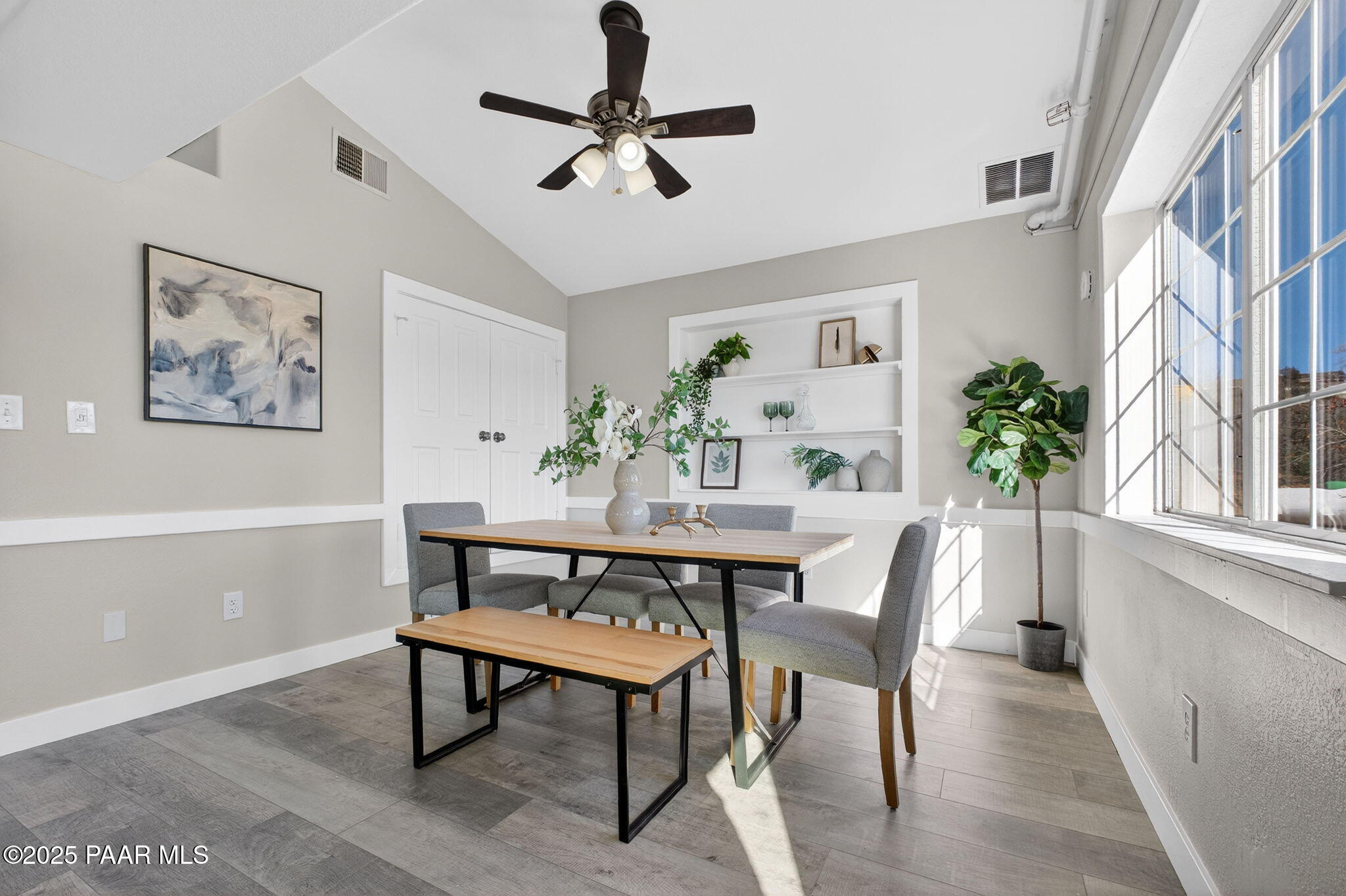 14410 East Blue Ridge Road Dewey-Humboldt, AZ 86327 - Photo 9 of 60 Interior