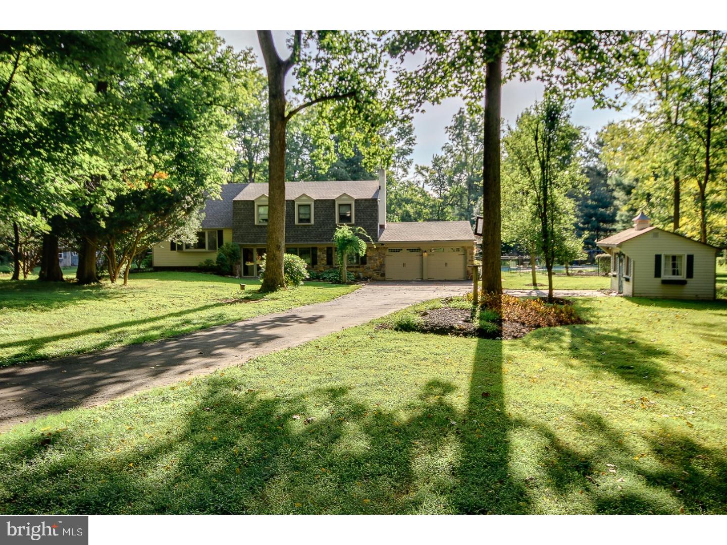 4961 Edgewood Road Doylestown, PA 18902 - Photo 2 of 25 Gallery Image 2
