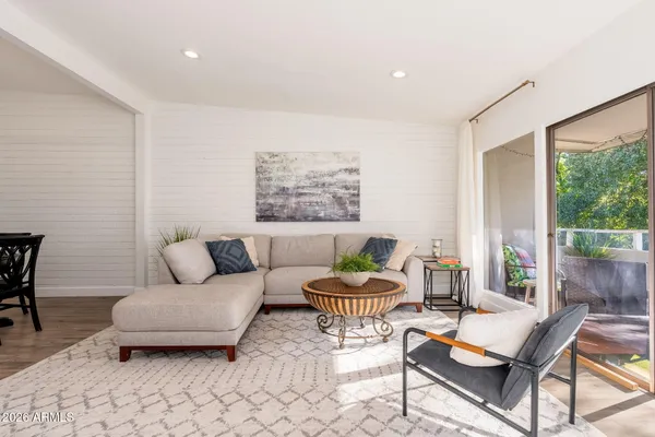 $375,000 | 6126 North 12th Place, Unit 9, Phoenix, AZ 85014