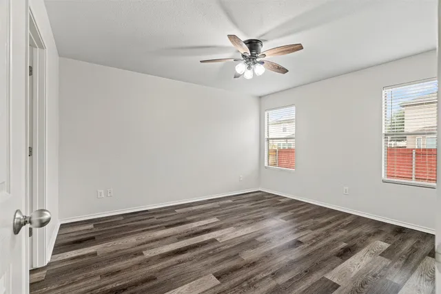 $1,750 | 206 Wells Bend, Hutto, TX 78634