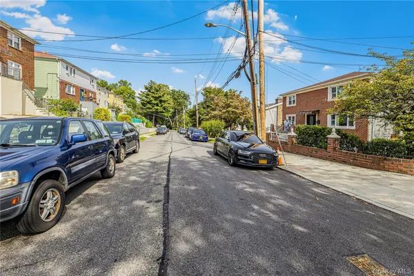 a car parked in front of a building