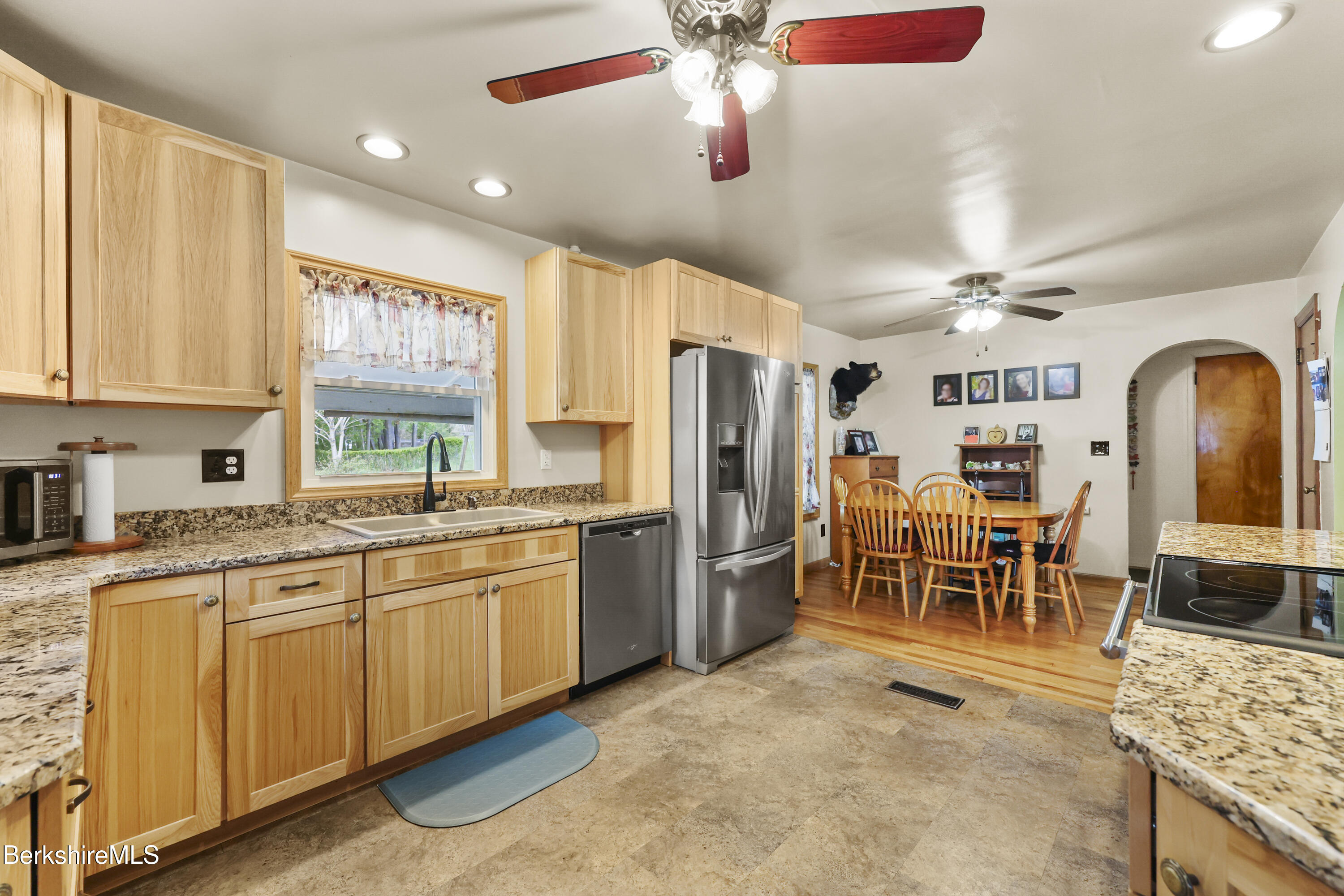 13 Simon Avenue Adams, MA 01220 - Photo 12 of 30 90 Kitchen