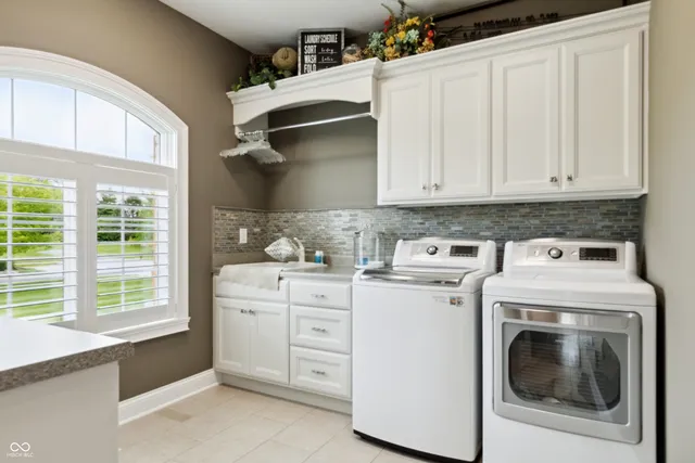 $1,350,000 | 3399 Nottinghill Boulevard, Plainfield, IN 46168