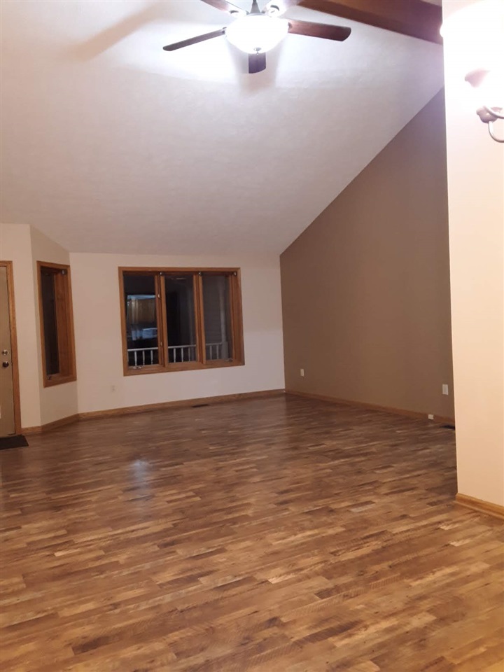 9968 Fenner Road Perry, MI 48872 - Photo 6 of 19
