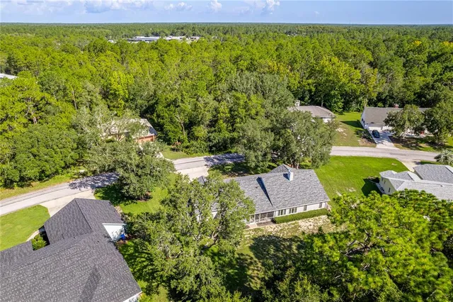 $353,800 | 11 Sycamore Court West, Homosassa, FL 34446