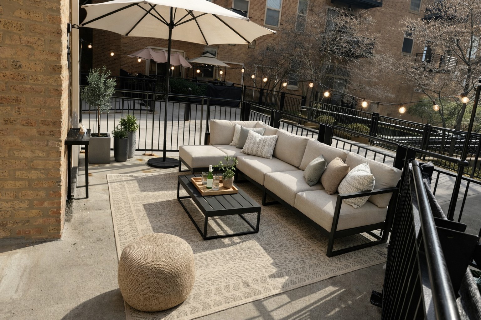 420 South Clinton Street, Unit 110A Chicago, IL 60607 - Photo 10 of 14 Gallery Image 10