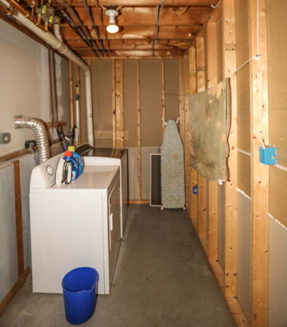 479 Bacon Road Henniker, NH 03242 - Photo 33 of 34