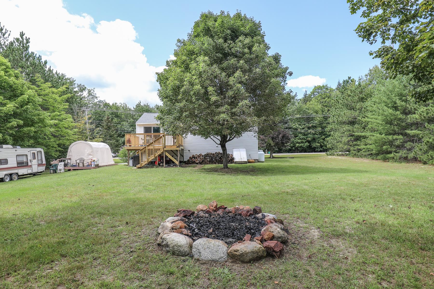 479 Bacon Road Henniker, NH 03242 - Photo 6 of 34