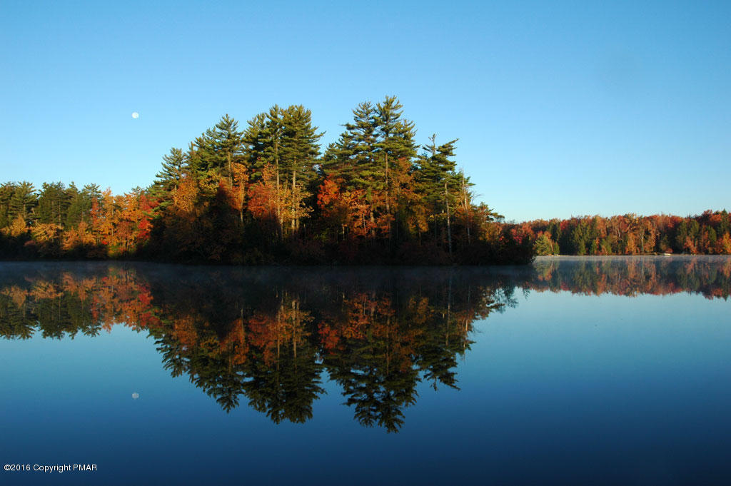 315 Appleseed Road Pocono Pines, PA 18350 - Photo 36 of 47 Fall-Lake-Reflection