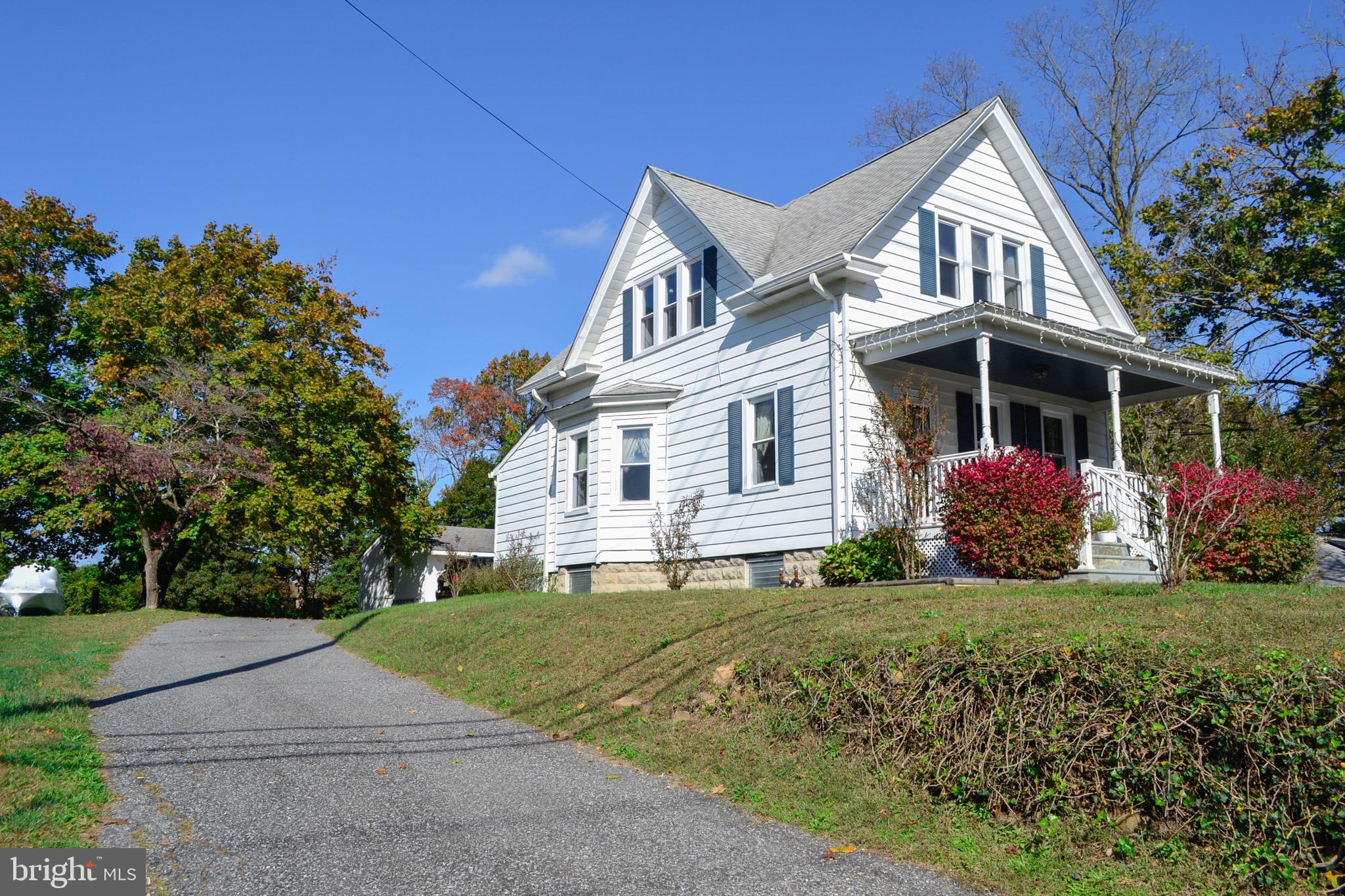 476 Lambs Road Pitman, NJ 08071 - Photo 4 of 36 side view
