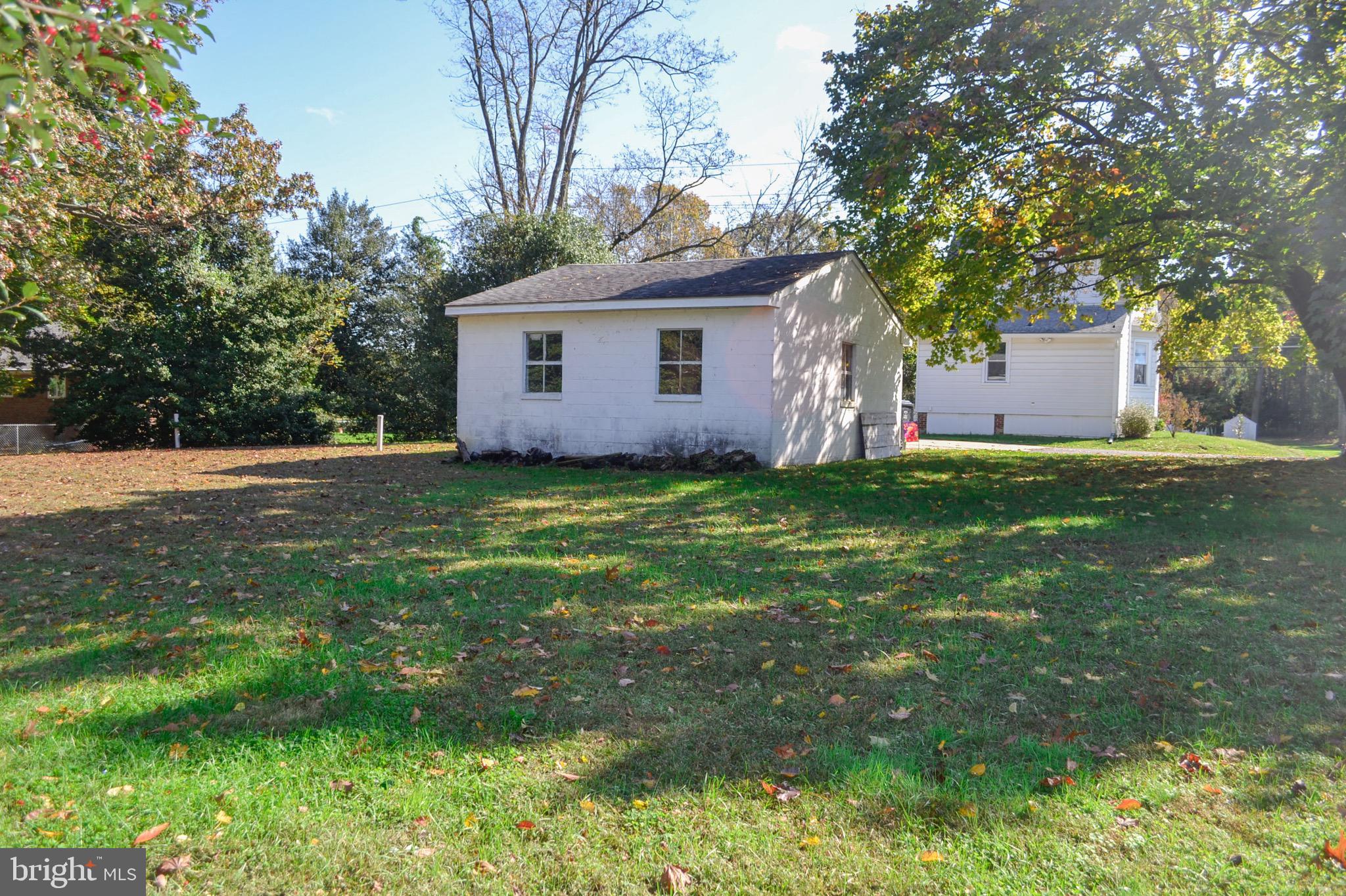 476 Lambs Road Pitman, NJ 08071 - Photo 8 of 36 Back yard