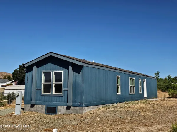 $219,900 | 15836 South Hickory Lane, Mayer, AZ 86333
