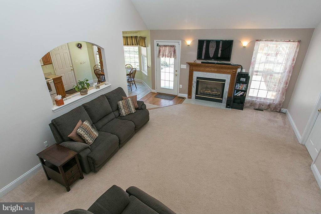 9025 Gunston Road Welcome, MD 20693 - Photo 6 of 30 Family Room
