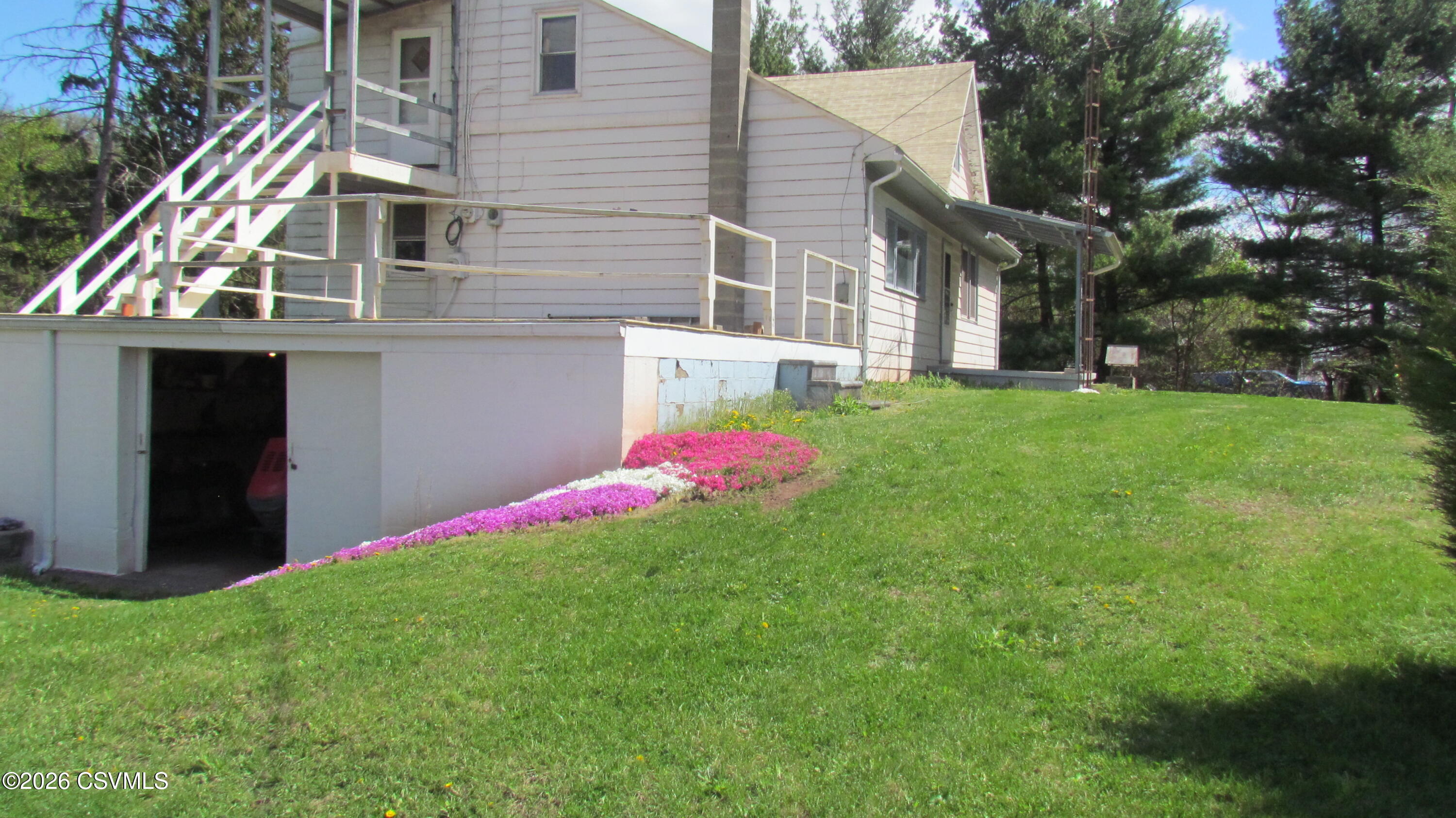 555 Clemens Road Watsontown, PA 17777 - Photo 4 of 35