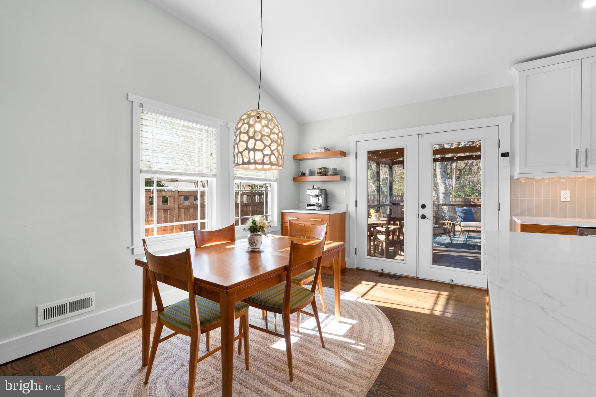 102 Sycamore Road Severna Park, MD 21146 - Photo 11 of 60 Gallery Image 11