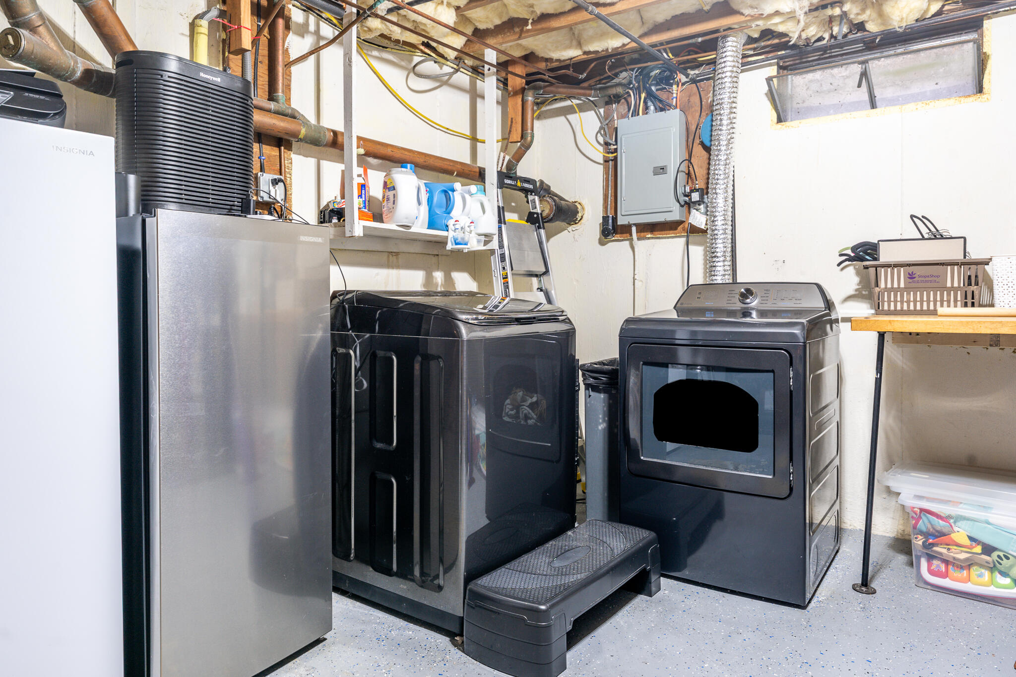 59 Main Street, Unit 73 Dennis, MA 02638 - Photo 35 of 39 laundry