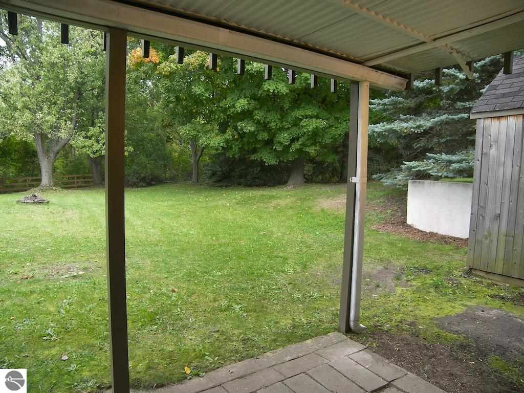 2593 Nelson Road Traverse City, MI 49686 - Photo 67 of 90 1791273-66.JPG