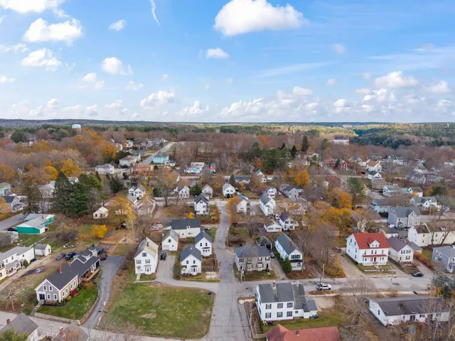 $249,900 | 14 Goddard Street, Unit B, Lisbon, ME 04252