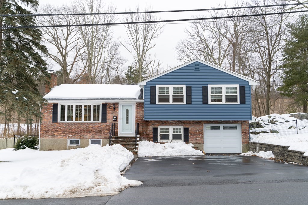 186 Robert Road Dedham, MA 02026 - Photo 1 of 23