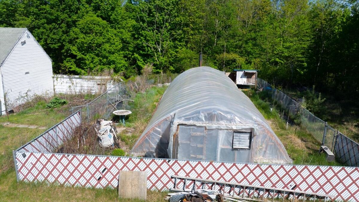 263 Number Six Road Oxford, ME 04270 - Photo 7 of 72 Greenhouse