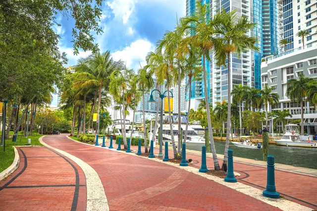 $549,500 | 1819 Southeast 17th Street, Unit 901, Fort Lauderdale, FL 33316