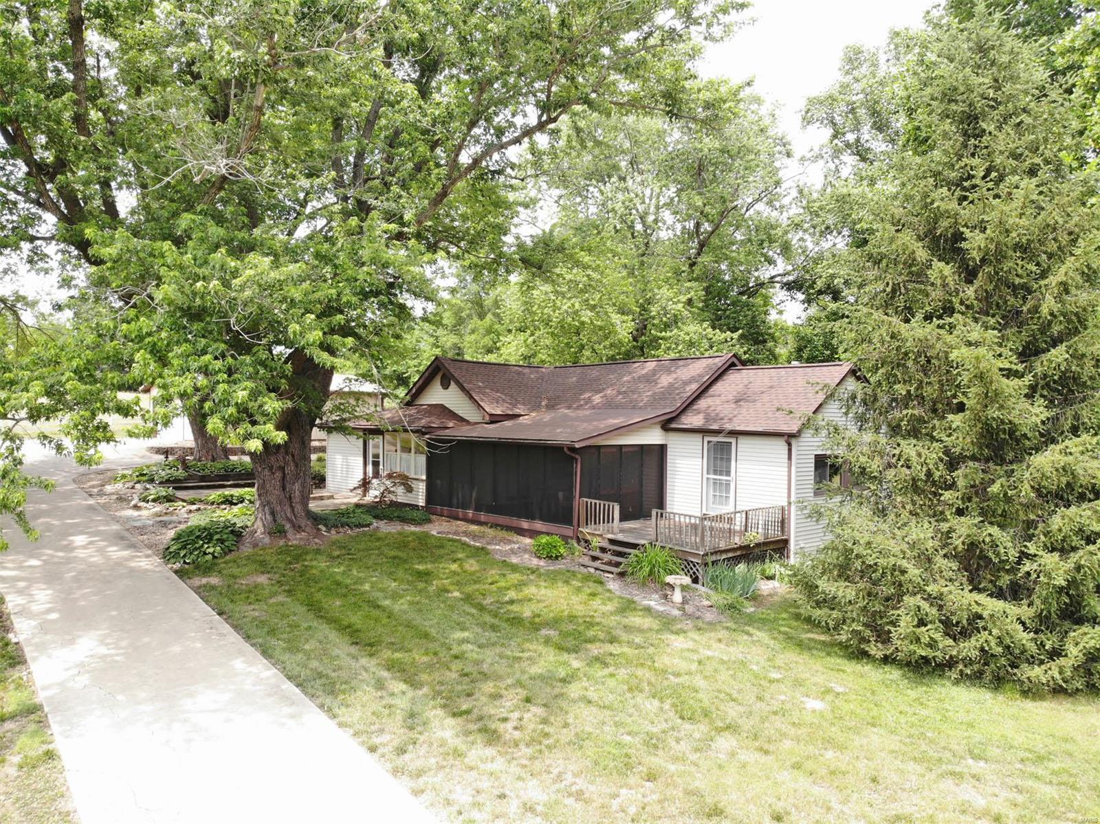 12771 Cemetery Road Elsah, IL 62028 - Photo 2 of 31