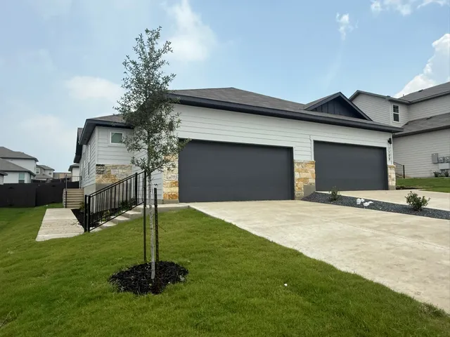 $1,725 | 170 A Schrader Drive, Unit A, Buda, TX 78610