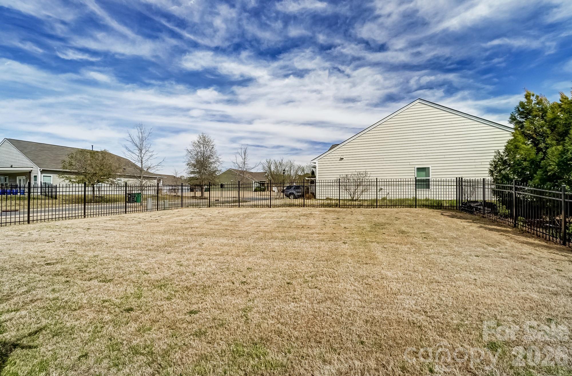 11203 Chapeclane Road Charlotte, NC 28278 - Photo 21 of 24 Gallery Image 21