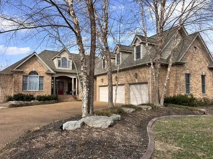 $819,900 | 707 Farmington Drive, Lebanon, TN 37087
