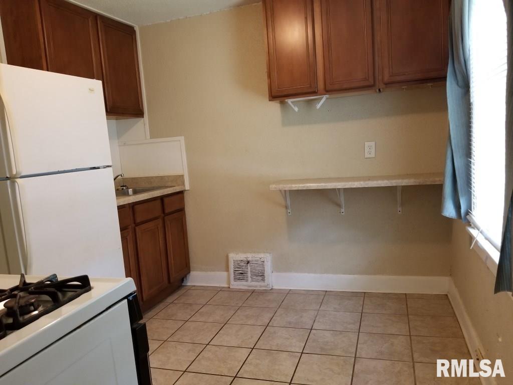 1619 North 7th Street Springfield, IL 62702 - Photo 8 of 8