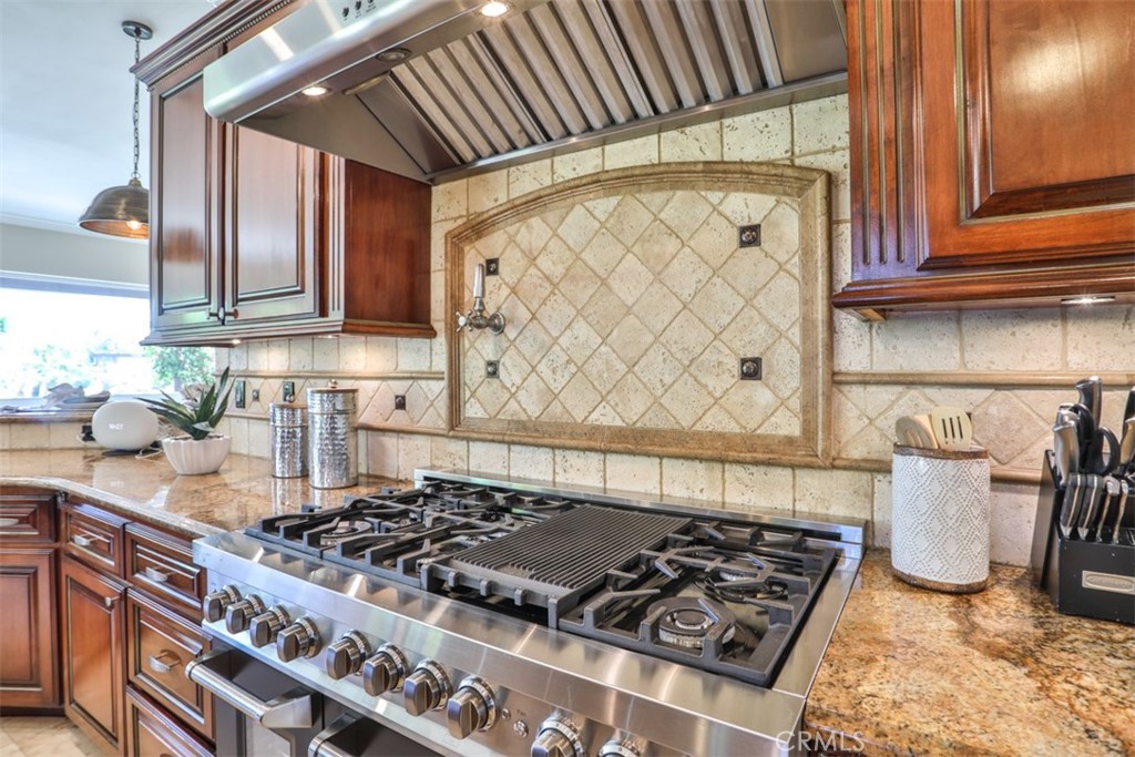 39520 Colleen Way Temecula, CA 92592 - Photo 32 of 75
