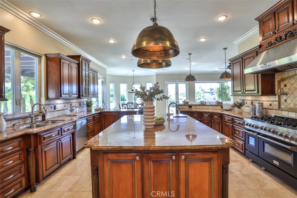 39520 Colleen Way Temecula, CA 92592 - Photo 35 of 75