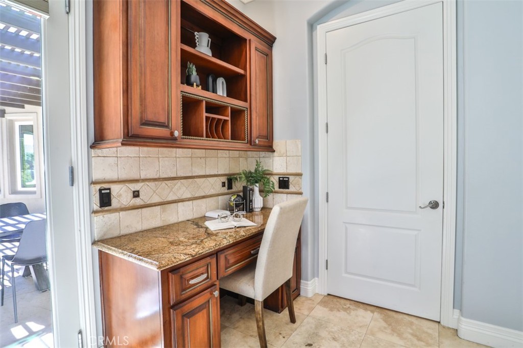 39520 Colleen Way Temecula, CA 92592 - Photo 44 of 75