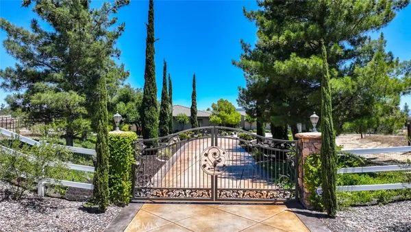 $14,000 | 39520 Colleen Way, Temecula, CA 92592