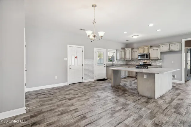 $249,999 | 46 Tyro Road, Holly Springs, MS 38635