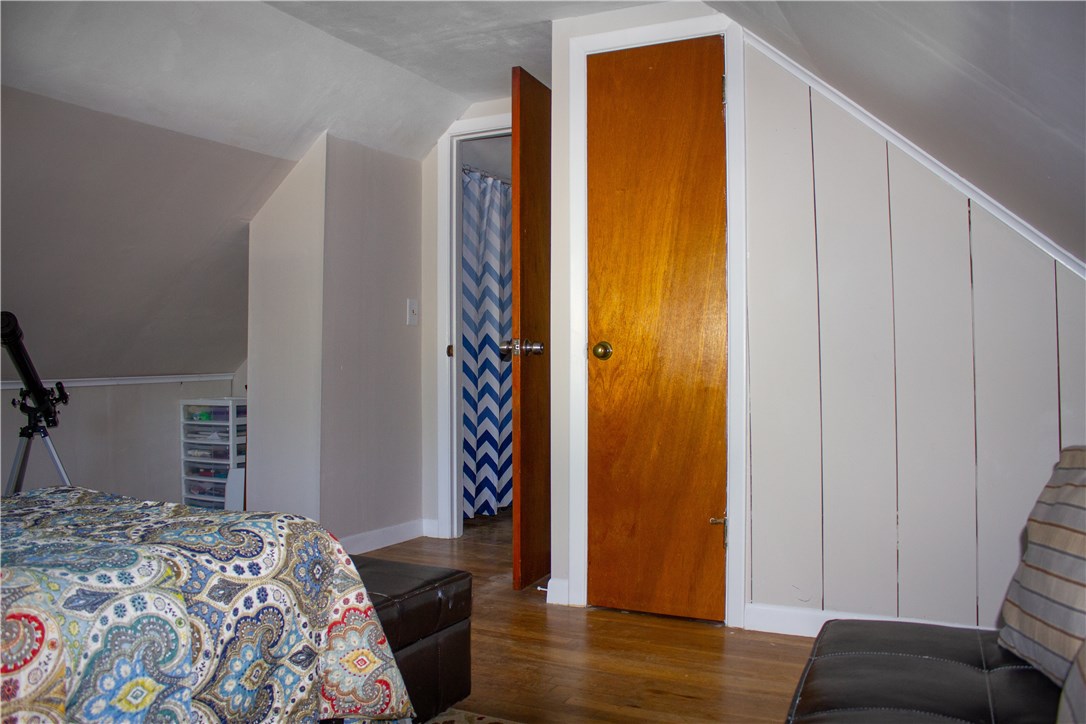 246 Riverside Avenue Warwick, RI 02889 - Photo 20 of 40